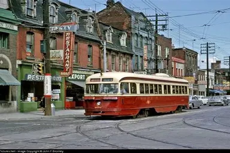 New TTC Streetcars Begin Service on Queen Street
